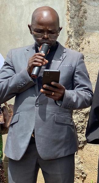 Rev. Eduardo Gujamo